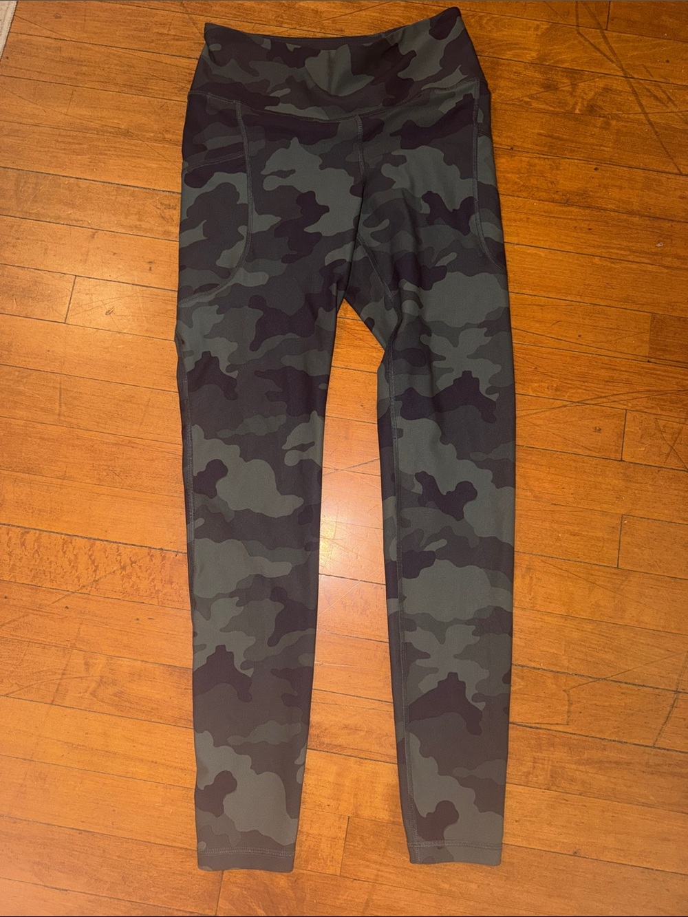 Old Navy Camo Leggings - Dark Green Camo